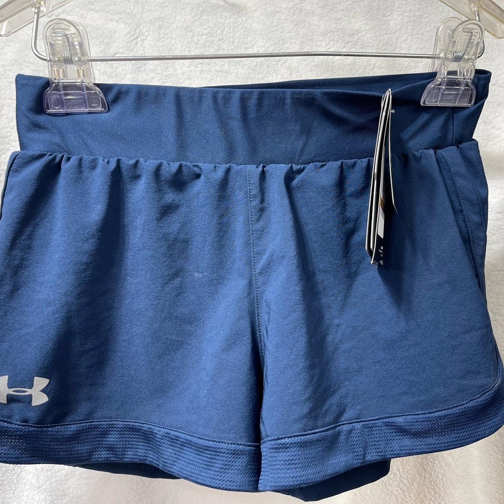 Under Armour Blue Athletic Shorts Elastic Waistband Breathable Fabric